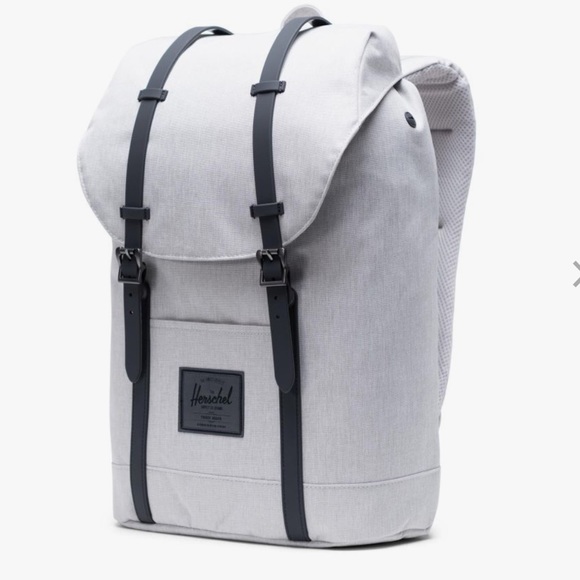 Herschel Retreat Backpack in Raven Crosshatch - Picture 3 of 9